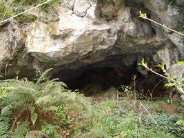 Cueva Oscura de Ania